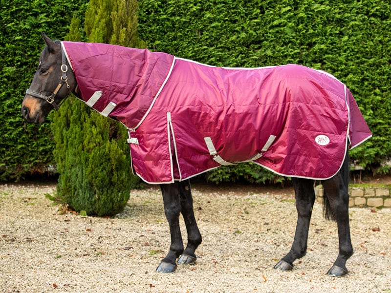 Lightweight 100g Horse Stable Rug With Detachable Neck - Burgundy