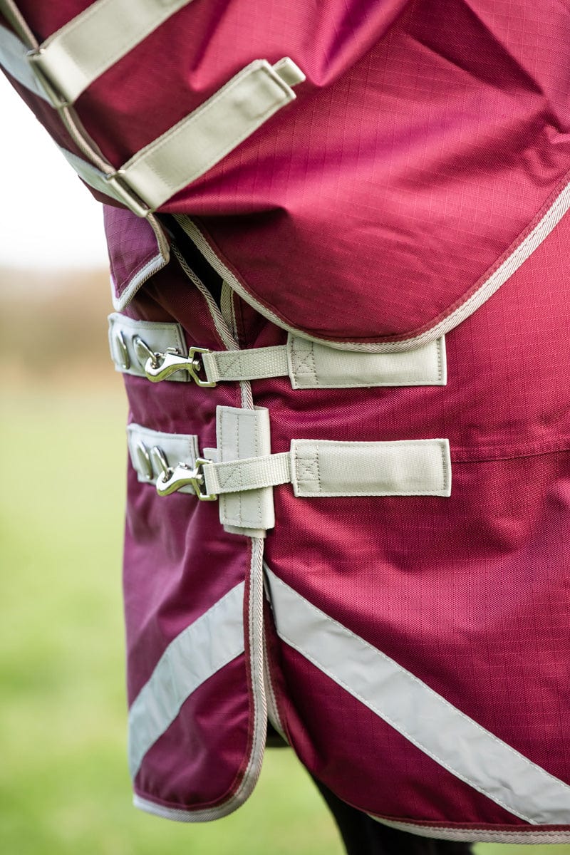 Medium weight 200G Detachable Neck Horse Turnout Rug - Burgundy