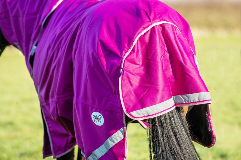 Medium weight 200G Detachable Neck Horse Turnout Rug - Mulberry